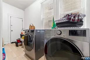 92 S Devine St, Newark, NJ 07106 - Photo 17