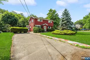354 Terhune Ave, Paramus, NJ 07652 - Photo 5