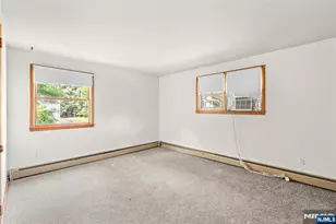 354 Terhune Ave, Paramus, NJ 07652 - Photo 21