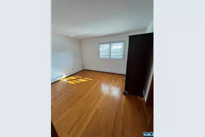 32 Harding Court 2 #2, Garfield, NJ 07026 - Photo 11