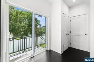 28 Lamb Ct, Norwood, NJ 07648 - Photo 9