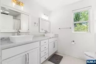 28 Lamb Ct, Norwood, NJ 07648 - Photo 15