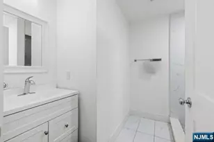28 Lamb Ct, Norwood, NJ 07648 - Photo 21