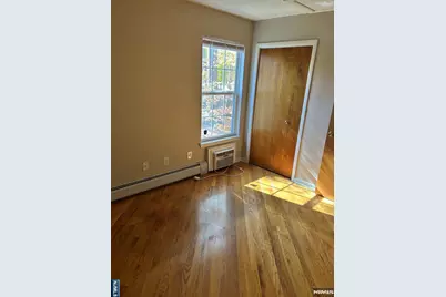 16 Perrin, Saddle River, NJ 07458 - Photo 5