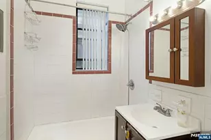 6601 Bdway E7, West New York, NJ 07093 - Photo 17