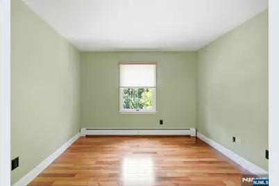 137 S Maple Avenue B #B, Park Ridge, NJ 07656 - Photo 25