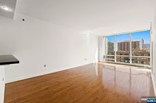 20 Newport Parkway 2303, Jersey City, NJ 07310 - Photo 9