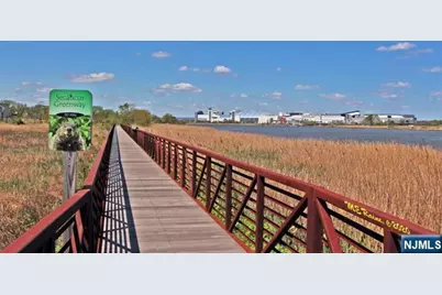 1033 Harmon Cove Tower, Secaucus, NJ 07094 - Photo 21