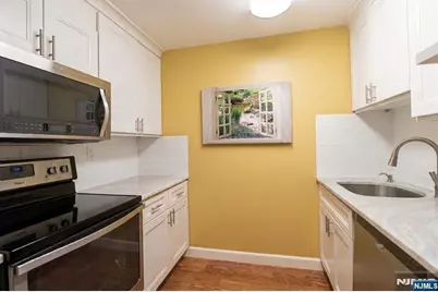 1033 Harmon Cove Tower, Secaucus, NJ 07094 - Photo 3