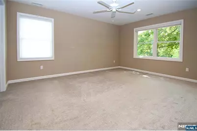 73 Oneida Avenue, Oakland, NJ 07436 - Photo 21