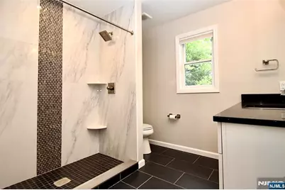 73 Oneida Avenue, Oakland, NJ 07436 - Photo 21