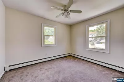 5 Reaville Court, Parsippany, NJ 07054 - Photo 33