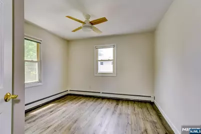 5 Reaville Court, Parsippany, NJ 07054 - Photo 35
