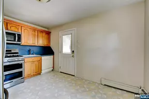 5 Reaville Ct, Parsippany, NJ 07054 - Photo 19
