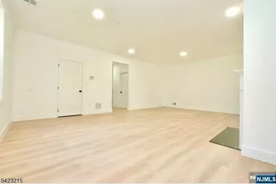 330 Winthrop Drive, Nutley, NJ 07110 - Photo 27