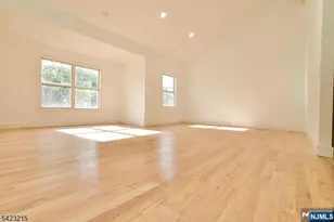 330 Winthrop Dr, Nutley, NJ 07110 - Photo 7