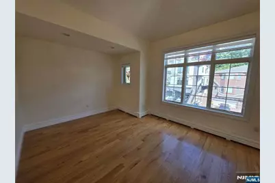 527 Roff Avenue B #B, Palisades Park, NJ 07650 - Photo 23