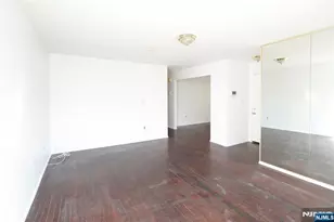 18 Colonial Dr, Bayonne, NJ 07002 - Photo 3