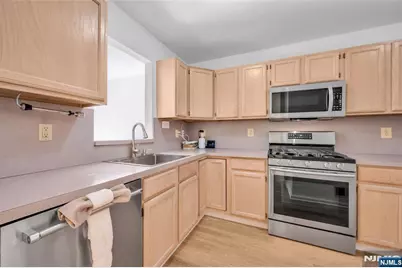 4 Woodmont Drive, Randolph Township, NJ 07869 - Photo 9