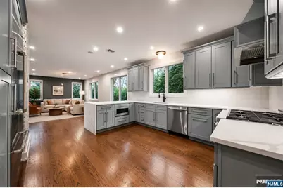 55 Cedar Street, Cresskill, NJ 07626 - Photo 9