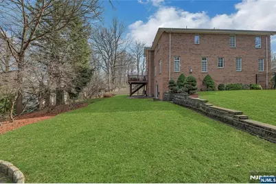 411 Fairway Drive, Leonia, NJ 07605 - Photo 5