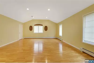 411 Fairway Drive, Leonia, NJ 07605 - Photo 39