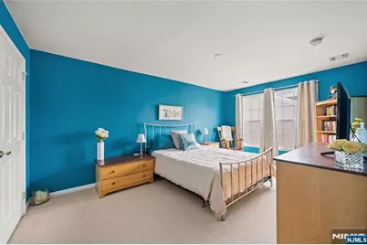 177 Winchester Court 262 #262, Clifton, NJ 07013 - Photo 13