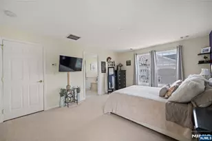 177 Winchester Ct 262, Clifton, NJ 07013 - Photo 11