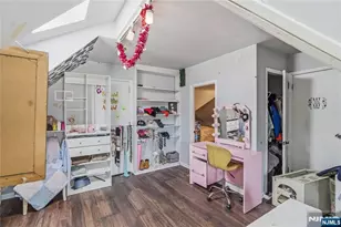 283 Hamilton Pl, Hackensack, NJ 07601 - Photo 17