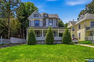 283 Hamilton Pl, Hackensack, NJ 07601 - Photo 1