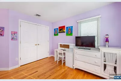 7 Wayne Court, Waldwick, NJ 07463 - Photo 27