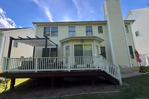 7 Wayne Ct, Waldwick, NJ 07463 - Photo 3