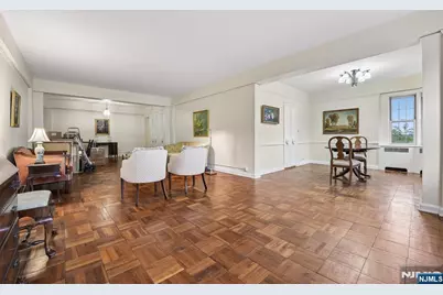 10 Crestmont Road 2N #2N, Montclair, NJ 07042 - Photo 3