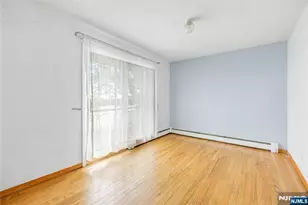 261 10th St, Palisades Park, NJ 07650 - Photo 37