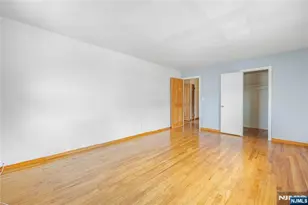 261 10th St, Palisades Park, NJ 07650 - Photo 43