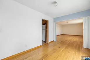 261 10th St, Palisades Park, NJ 07650 - Photo 35