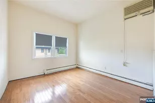 261 10th St, Palisades Park, NJ 07650 - Photo 29