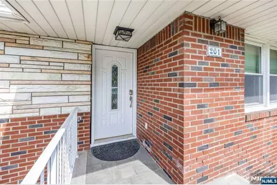 261 10th Street, Palisades Park, NJ 07650 - Photo 5