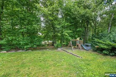 101 Rolling Ridge Road, West Milford, NJ 07480 - Photo 31