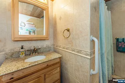 101 Rolling Ridge Road, West Milford, NJ 07480 - Photo 27