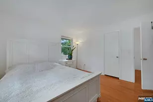 8 Cumbermeade Rd, Fort Lee, NJ 07024 - Photo 15