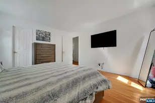 8 Cumbermeade Rd, Fort Lee, NJ 07024 - Photo 23