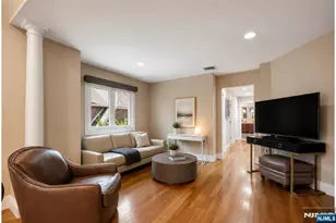 1152 Cumbermeade Rd, Fort Lee, NJ 07024 - Photo 25