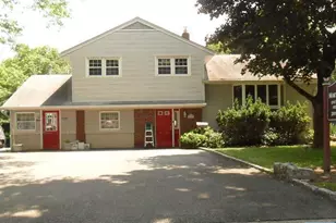 516 Knickerbocker Rd, Cresskill, NJ 07626 - Photo 1