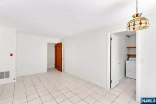 516 Knickerbocker Rd, Cresskill, NJ 07626 - Photo 5
