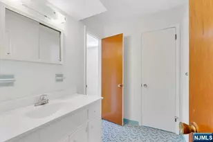 516 Knickerbocker Rd, Cresskill, NJ 07626 - Photo 25