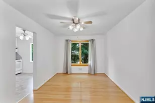 516 Knickerbocker Rd, Cresskill, NJ 07626 - Photo 9