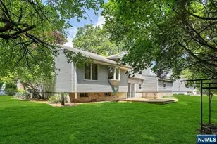 516 Knickerbocker Rd, Cresskill, NJ 07626 - Photo 29