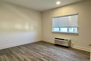 205-211 Stuyvesant Ave 302, Lyndhurst Township, NJ 07071 - Photo 7