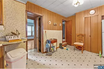101 Reid Avenue, Passaic, NJ 07055 - Photo 9